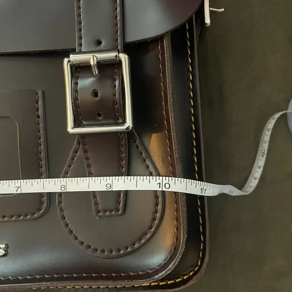 Chocolate Brown Leather Crossbody Messenger Bag, Like New - Picture 6 of 9